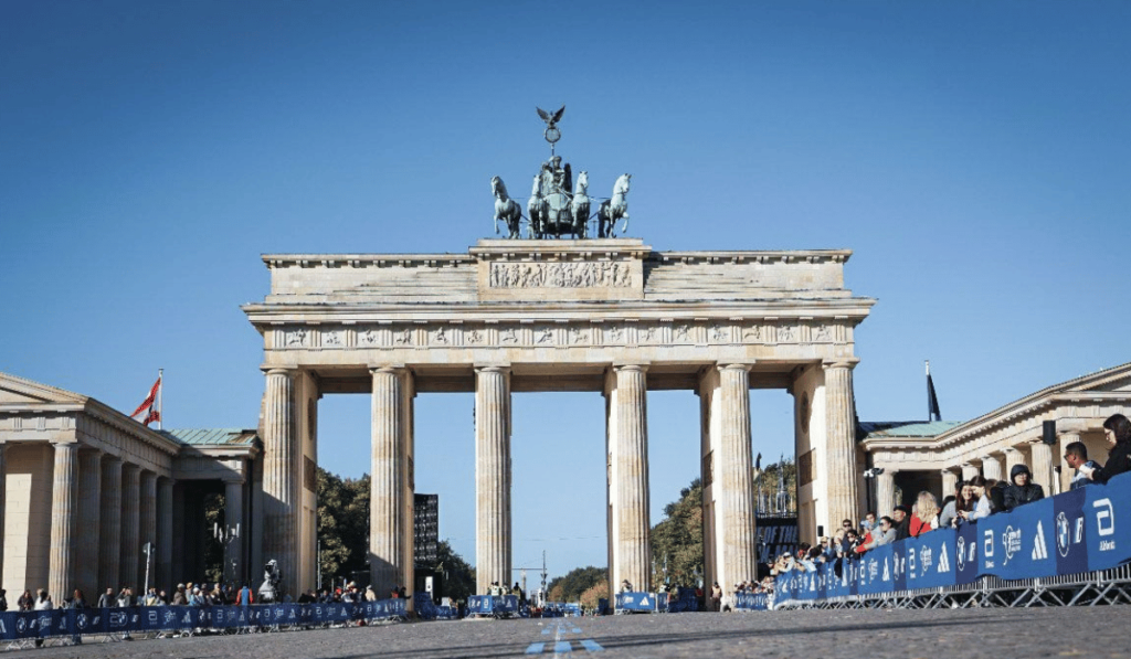 Race course through Brandenburg Gate