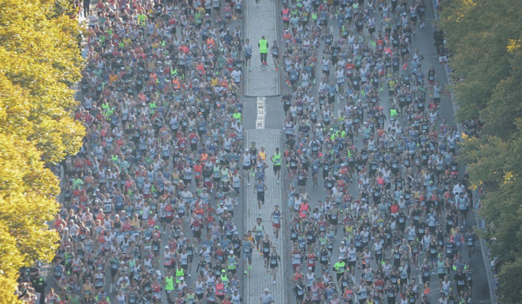 Runners at the start of the Marathon