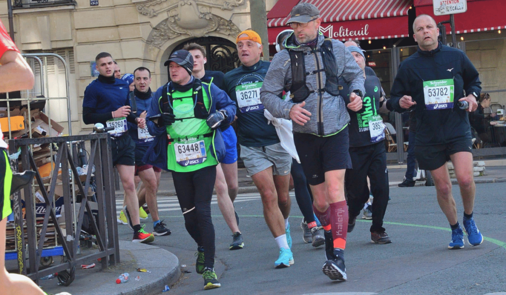 At Porte d'Auteil turning toward Bois de Boulogne