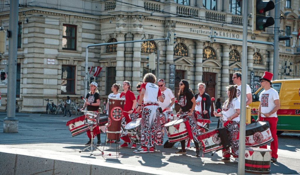 Drum band in front of Burg Theater, near the finish line